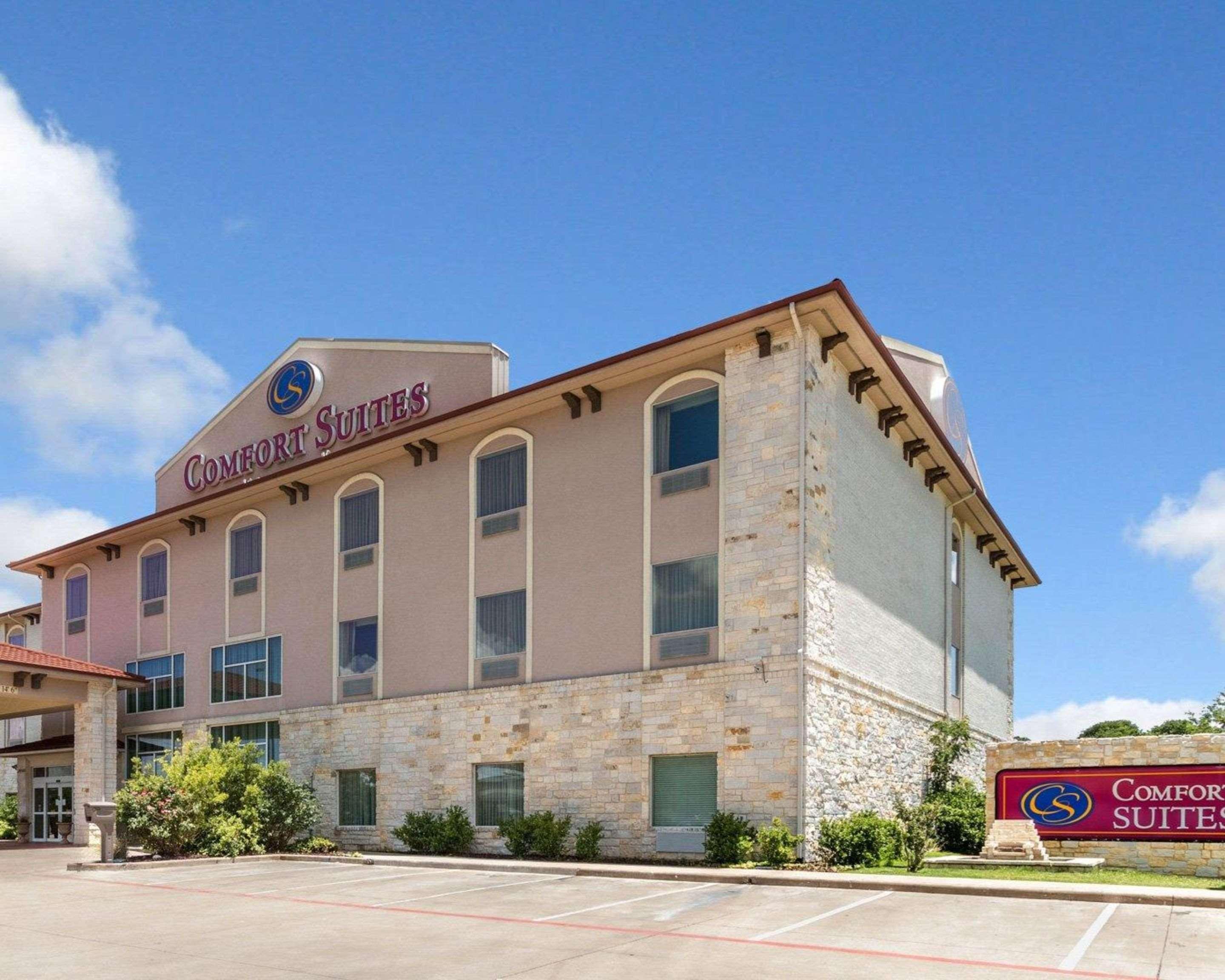 Comfort Suites Granbury Exterior photo